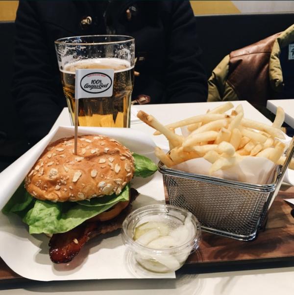 亞洲首間麥當勞推「漢堡薯條配啤酒套餐」 來韓國這間麥記先有得食！